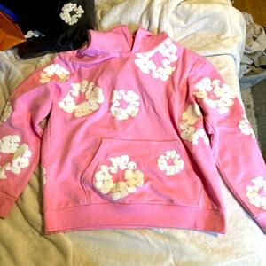 Demin tear need put the door